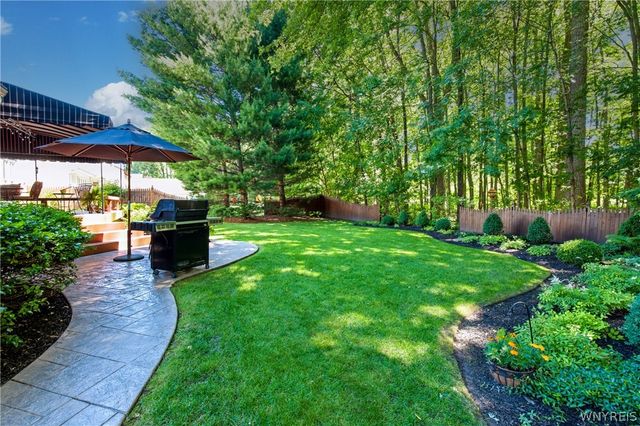 59 Lillyridge Drive, Amherst, NY 14051
