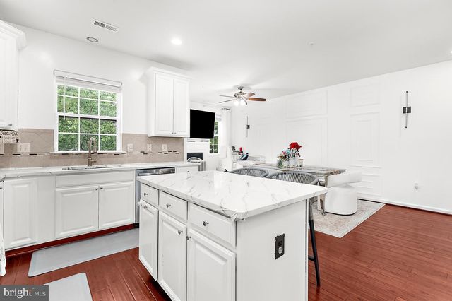 7812 SUNHAVEN WAY, Severn, MD 21144