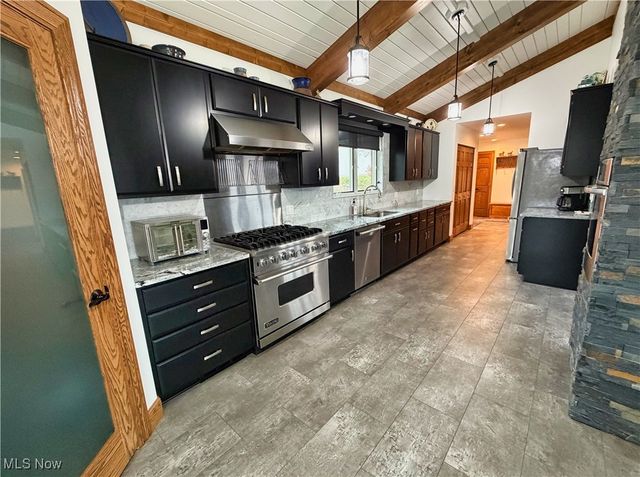 16971 Park Way, East Liverpool, OH 43920