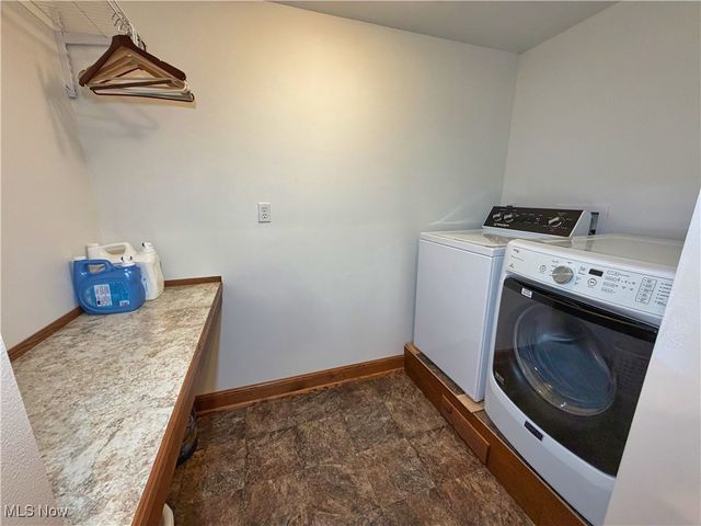 16971 Park Way, East Liverpool, OH 43920