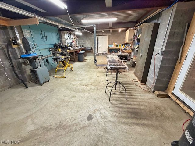 16971 Park Way, East Liverpool, OH 43920