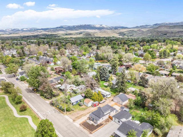 1936 S Leadville, Boise, ID 83706