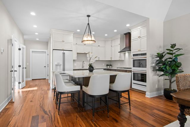 762 N Waypoint Circle, Suttons Bay Twp, MI 49682