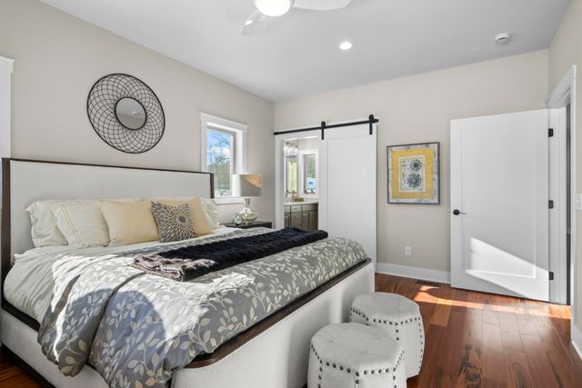 762 N Waypoint Circle, Suttons Bay Twp, MI 49682