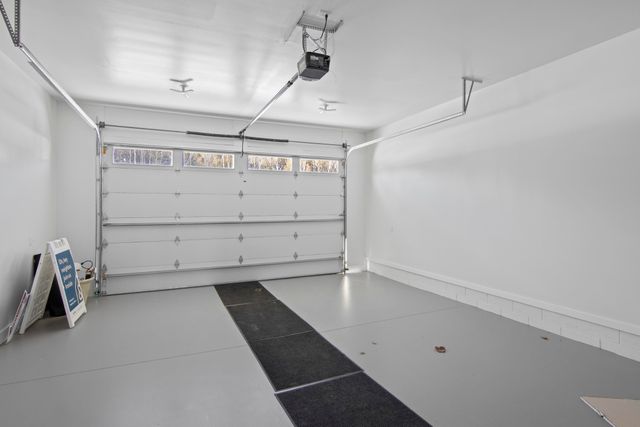 762 N Waypoint Circle, Suttons Bay Twp, MI 49682