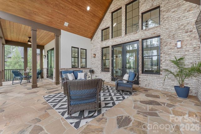 1535 Reflection Pointe Boulevard, Belmont, NC 28012