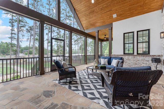 1535 Reflection Pointe Boulevard, Belmont, NC 28012
