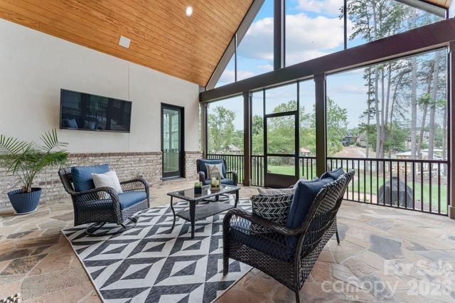 1535 Reflection Pointe Boulevard, Belmont, NC 28012