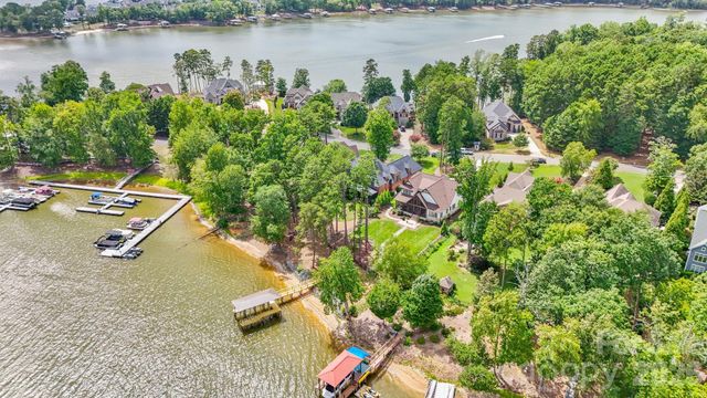 1535 Reflection Pointe Boulevard, Belmont, NC 28012