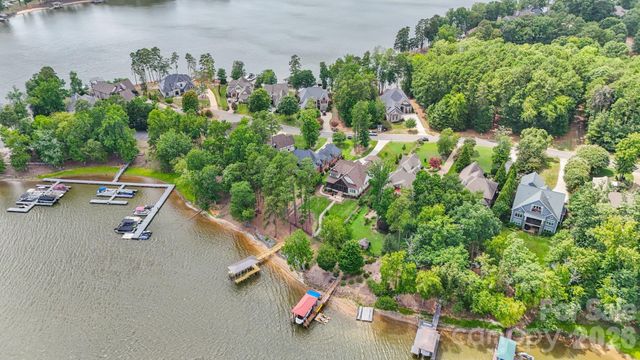1535 Reflection Pointe Boulevard, Belmont, NC 28012