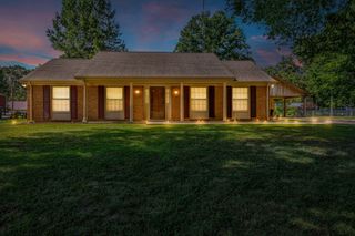 136 Park Circle, New Johnsonville, TN 37134