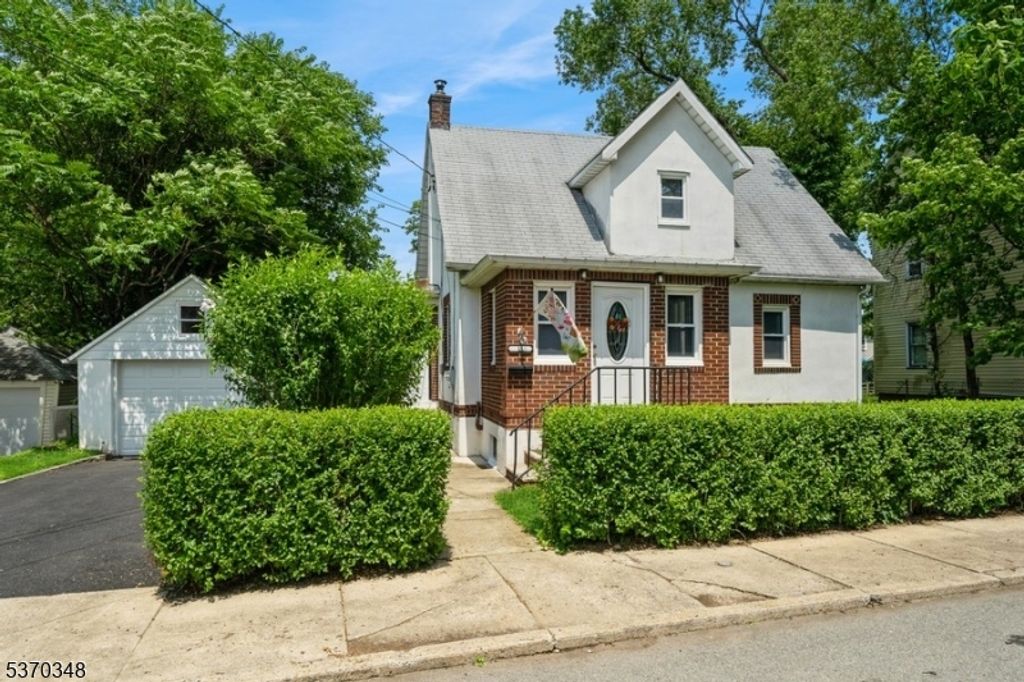 11 Mount Pleasant Ave, Wharton Boro, NJ 07885