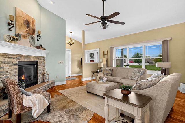 4026 Pineview STREET, Onalaska, WI 54650
