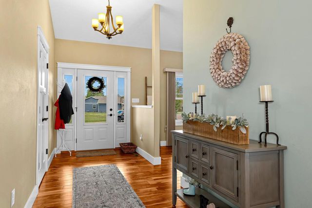 4026 Pineview STREET, Onalaska, WI 54650