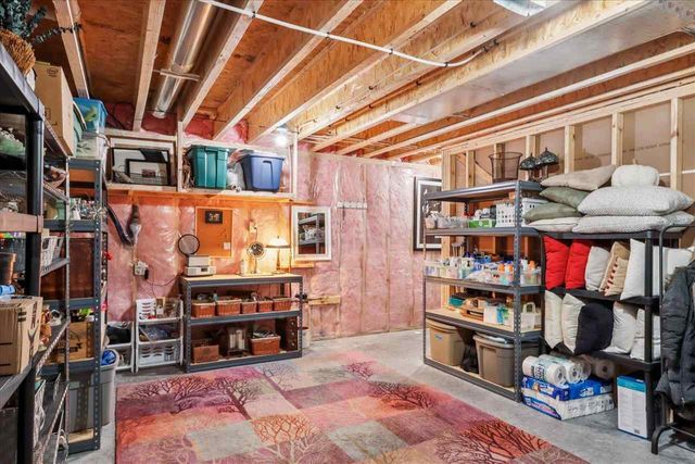 703 American Pharaoh Drive, Iowa City, IA 52240
