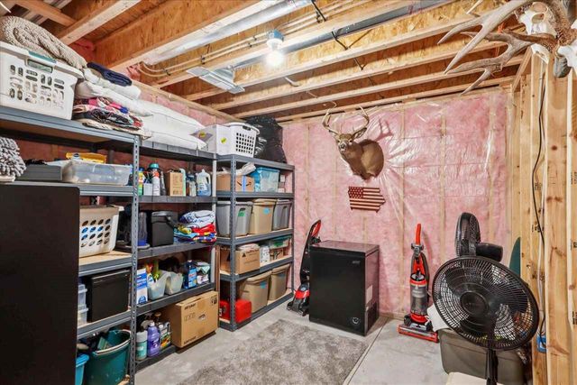 703 American Pharaoh Drive, Iowa City, IA 52240