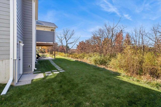 703 American Pharaoh Drive, Iowa City, IA 52240