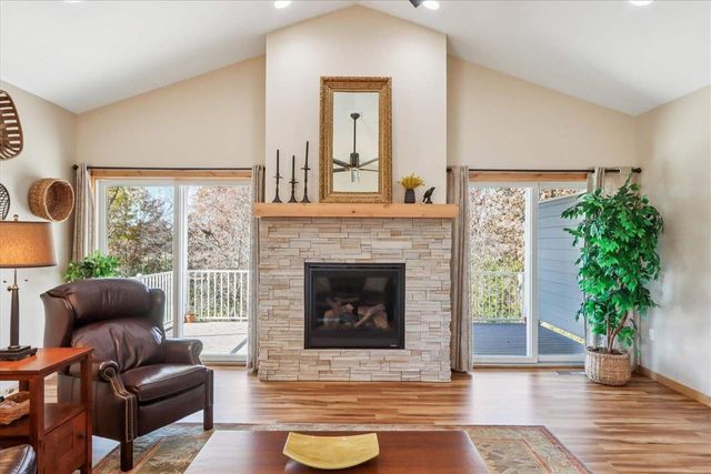 703 American Pharaoh Drive, Iowa City, IA 52240