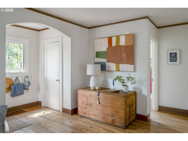 2433 N HUMBOLDT St, Portland, OR 97217