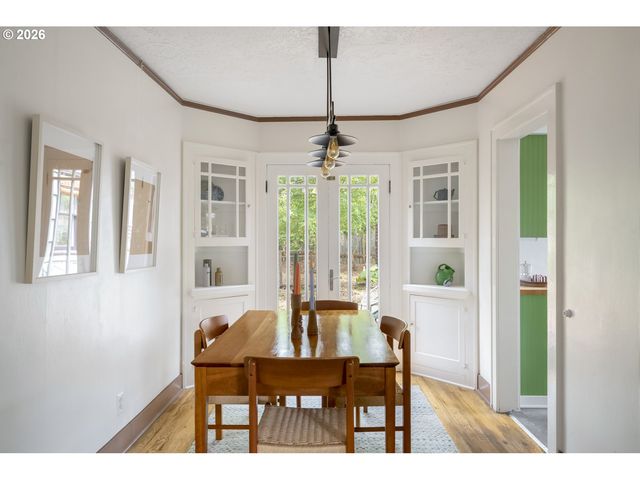 2433 N HUMBOLDT St, Portland, OR 97217