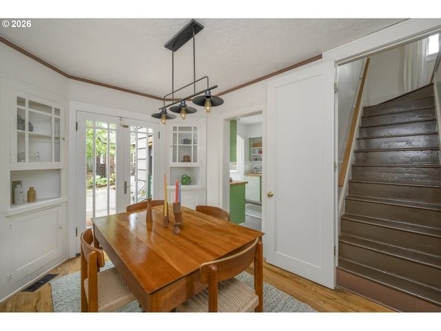 2433 N HUMBOLDT St, Portland, OR 97217