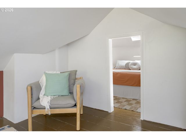 2433 N HUMBOLDT St, Portland, OR 97217