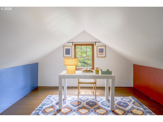 2433 N HUMBOLDT St, Portland, OR 97217