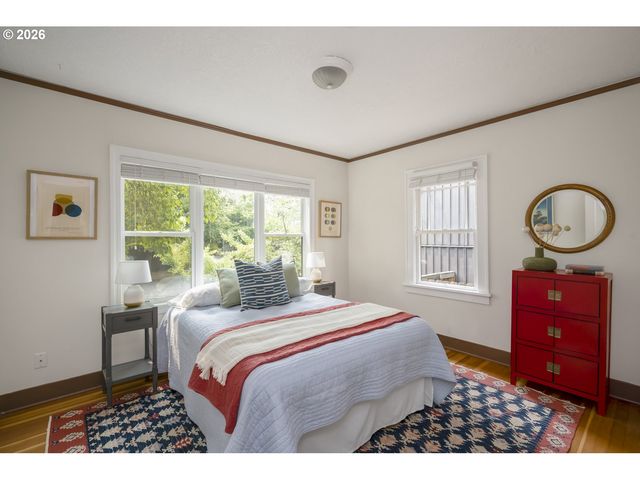 2433 N HUMBOLDT St, Portland, OR 97217