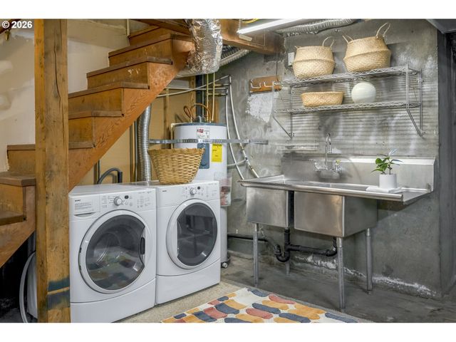 2433 N HUMBOLDT St, Portland, OR 97217