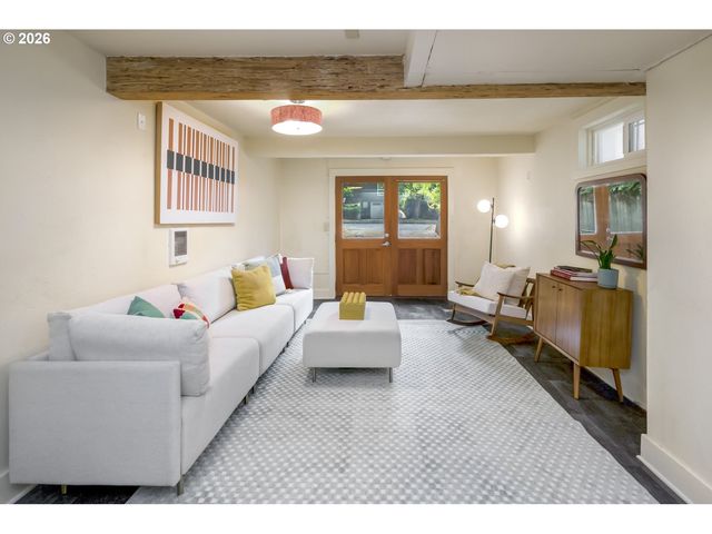 2433 N HUMBOLDT St, Portland, OR 97217