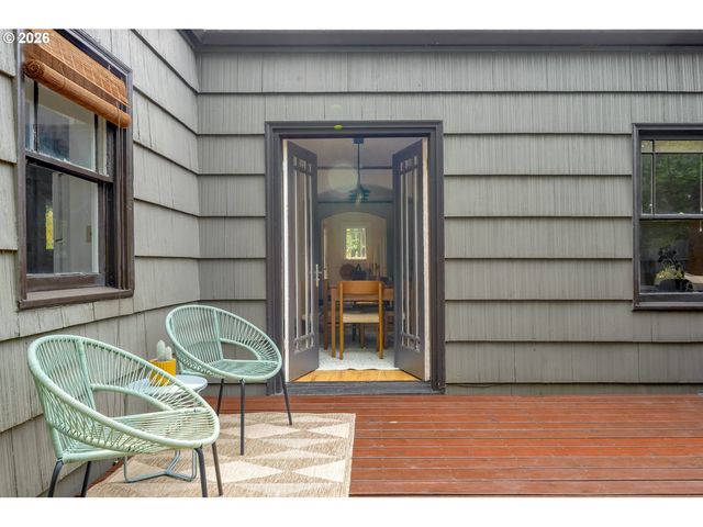 2433 N HUMBOLDT St, Portland, OR 97217