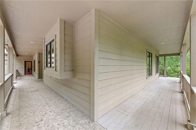 1152 N 1100 Road, Lawrence, KS 66047