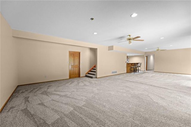 1152 N 1100 Road, Lawrence, KS 66047