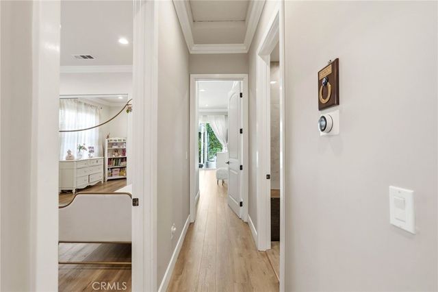 6450 Teesdale Avenue, North Hollywood, CA 91606