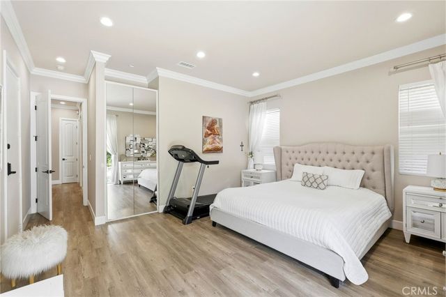 6450 Teesdale Avenue, North Hollywood, CA 91606