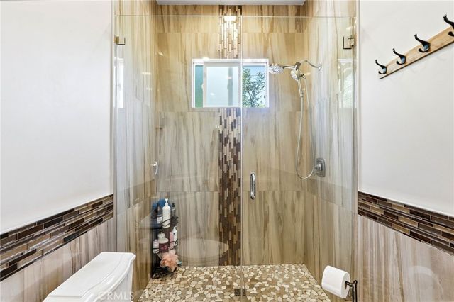 6450 Teesdale Avenue, North Hollywood, CA 91606