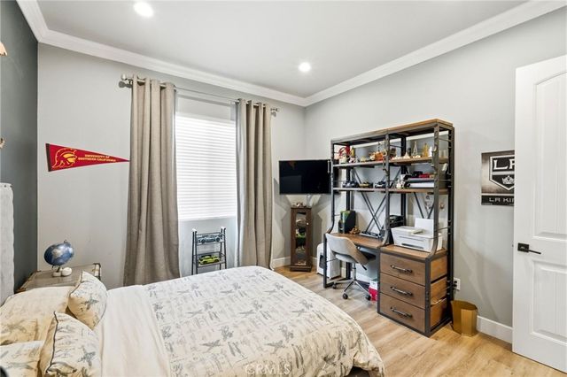 6450 Teesdale Avenue, North Hollywood, CA 91606