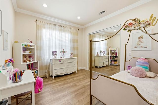 6450 Teesdale Avenue, North Hollywood, CA 91606