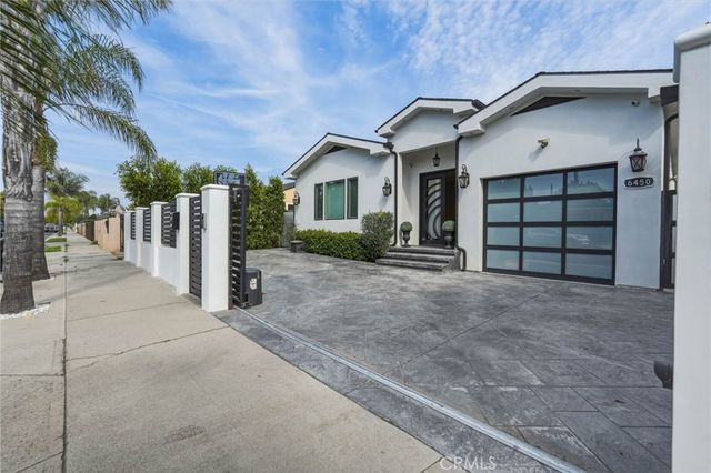 6450 Teesdale Avenue, North Hollywood, CA 91606