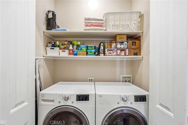 6450 Teesdale Avenue, North Hollywood, CA 91606