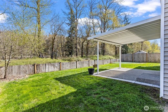 1408 Daffodil Avenue NE, Orting, WA 98360