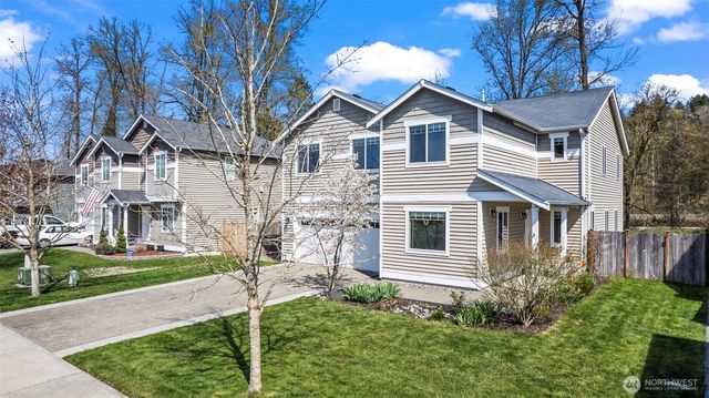 1408 Daffodil Avenue NE, Orting, WA 98360