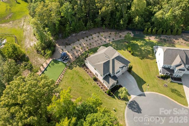 5028 Whitemarsh Court, Lancaster, SC 29720