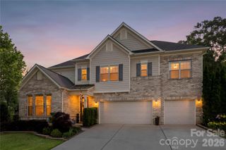 5028 Whitemarsh Court, Lancaster, SC 29720