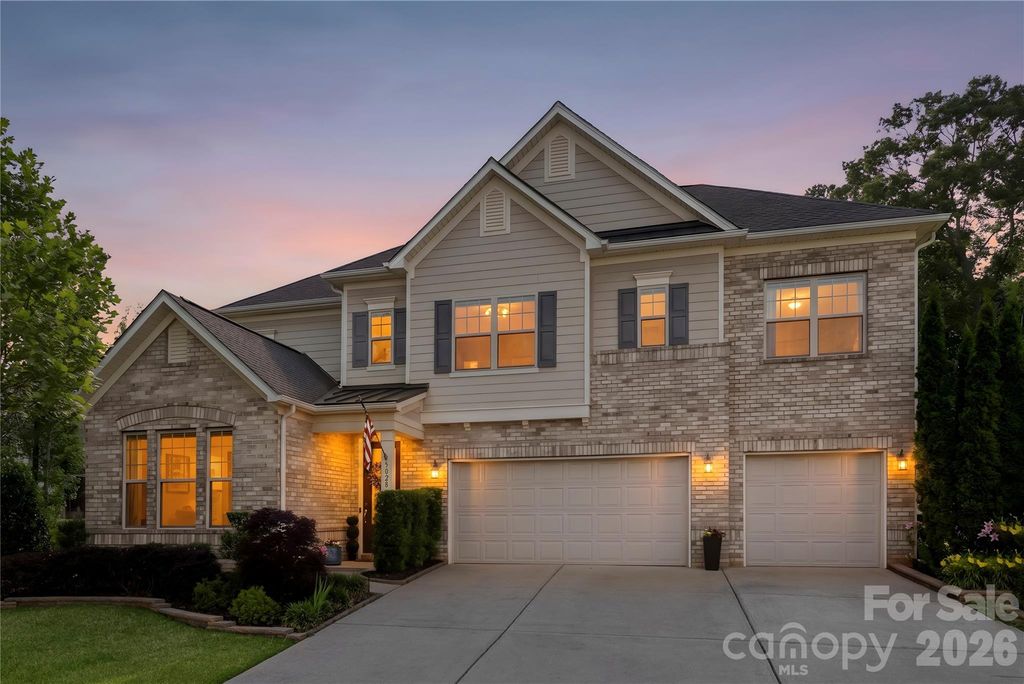 5028 Whitemarsh Court, Lancaster, SC 29720