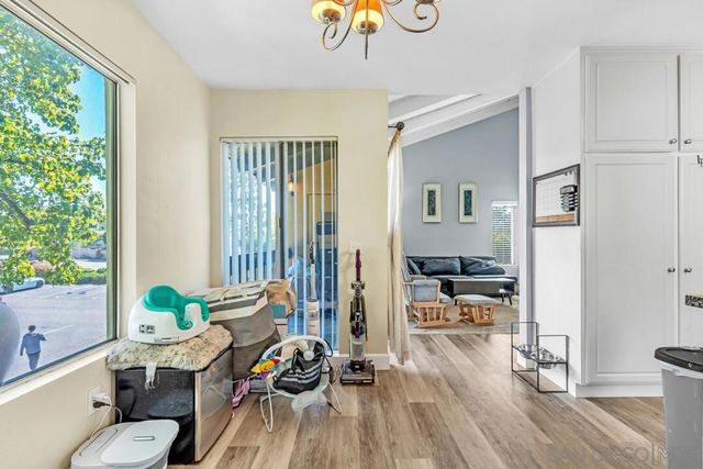 17195 W Bernardo Dr 206, San Diego, CA 92127