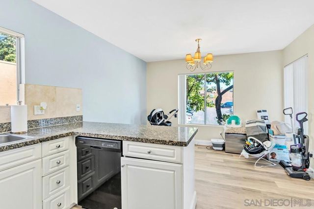 17195 W Bernardo Dr 206, San Diego, CA 92127