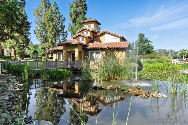 17195 W Bernardo Dr 206, San Diego, CA 92127