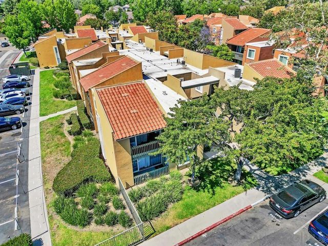 17195 W Bernardo Dr 206, San Diego, CA 92127
