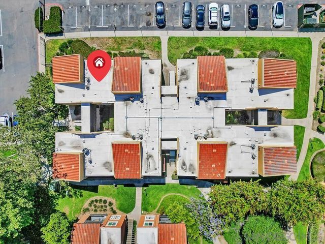 17195 W Bernardo Dr 206, San Diego, CA 92127